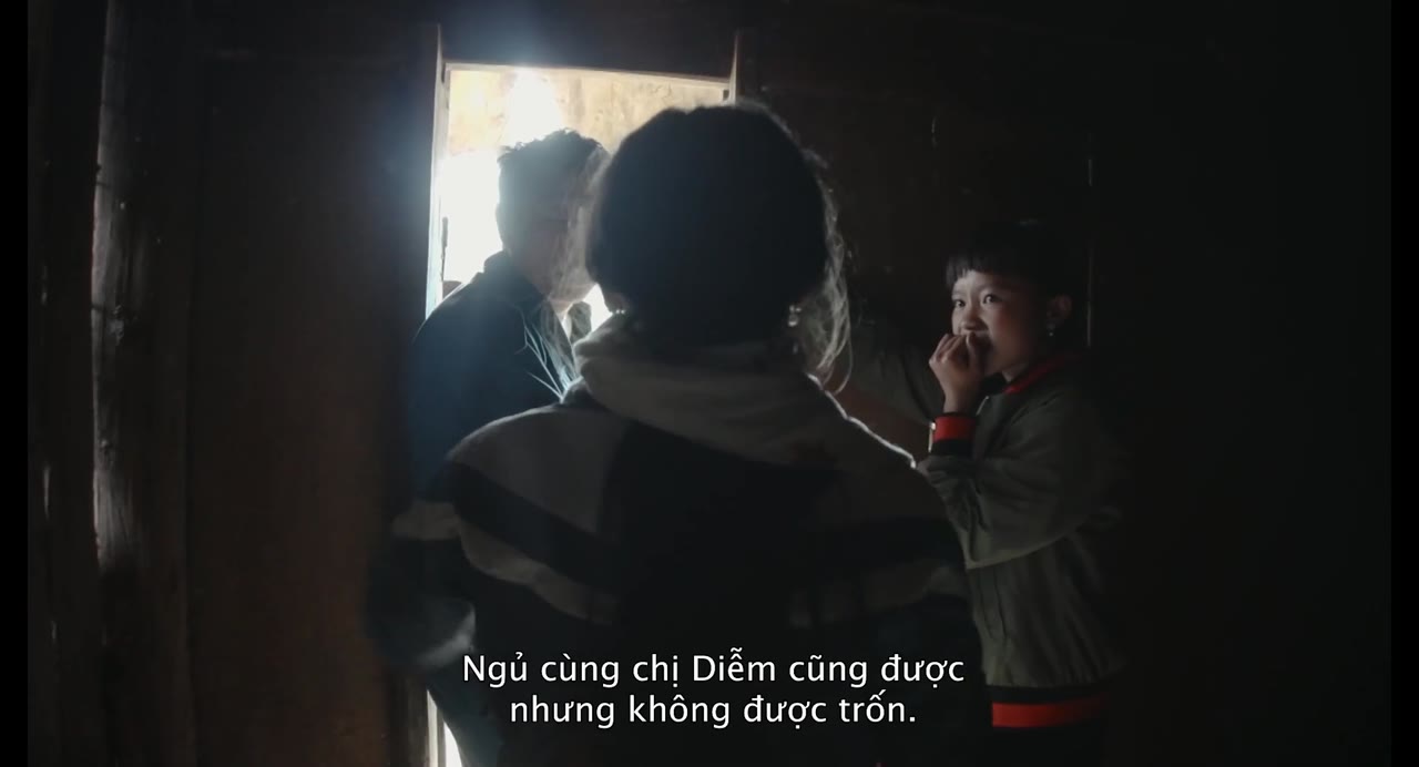 Những Đứa Trẻ Trong Sương tập 1 cảnh 3