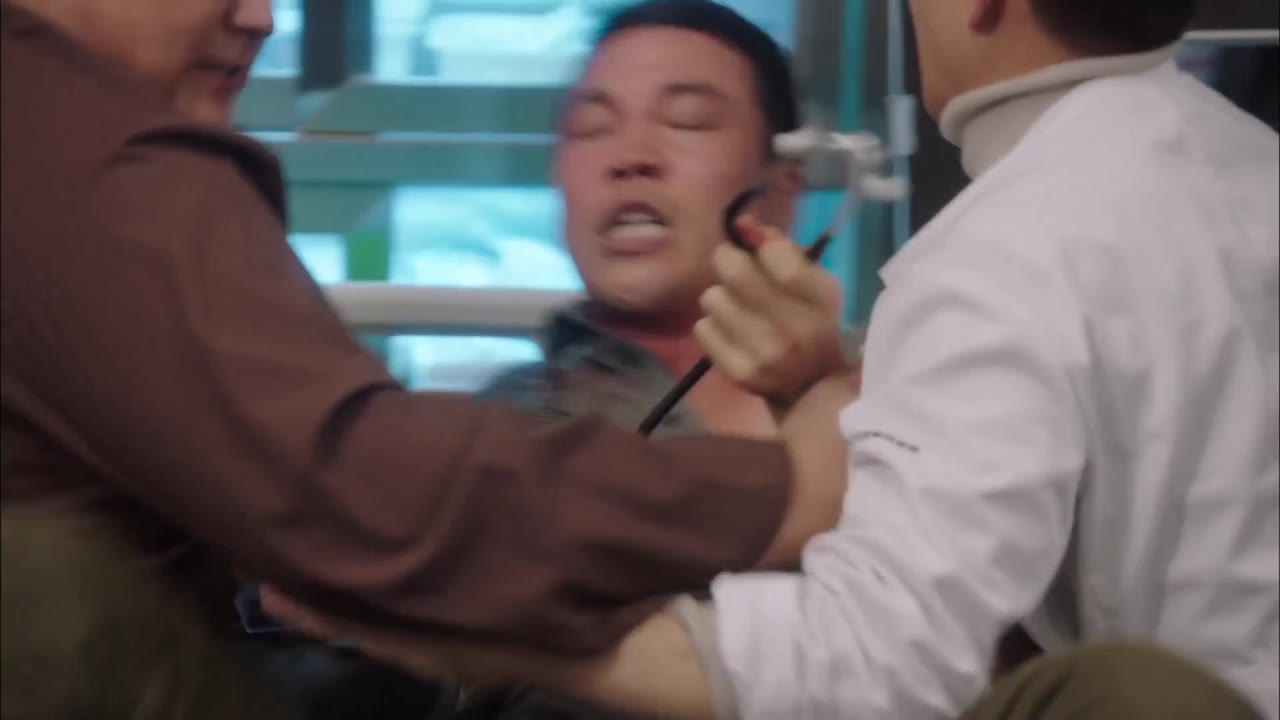 Người Thầy Y Đức (Phần 1) tập 9 cảnh 3