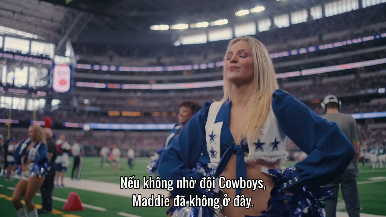 AMERICA'S SWEETHEARTS: Đội Cổ Vũ Dallas Cowboys tập 3 cảnh 2