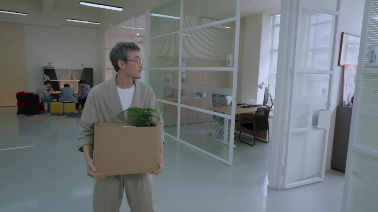 Suỵt, Quốc Vương Đang Ngủ Đông tập 19