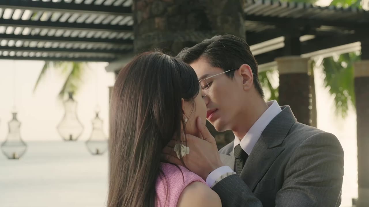 Cô Gái Thân Quen tập 23 cảnh 2