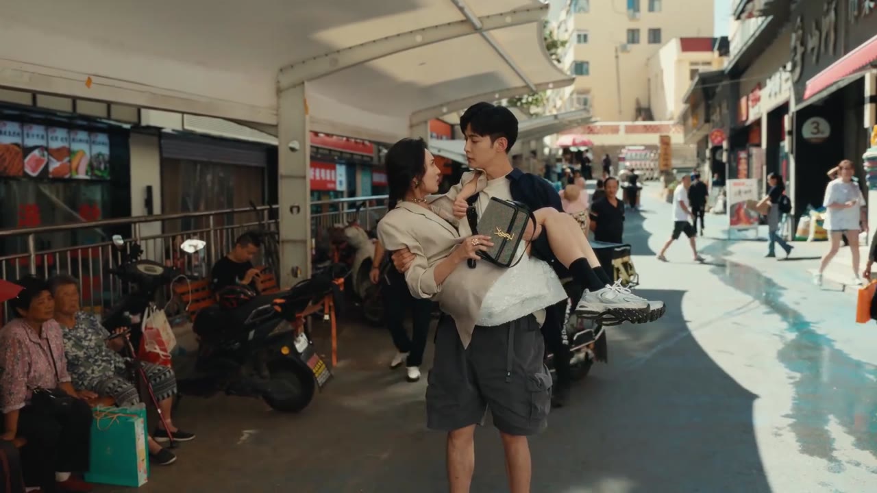 Giấc Mộng Ban Ngày Và Cô Ấy tập 18
