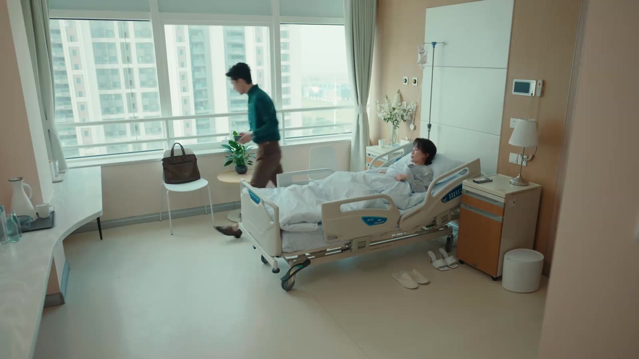Giấc Mộng Ban Ngày Và Cô Ấy tập 24
