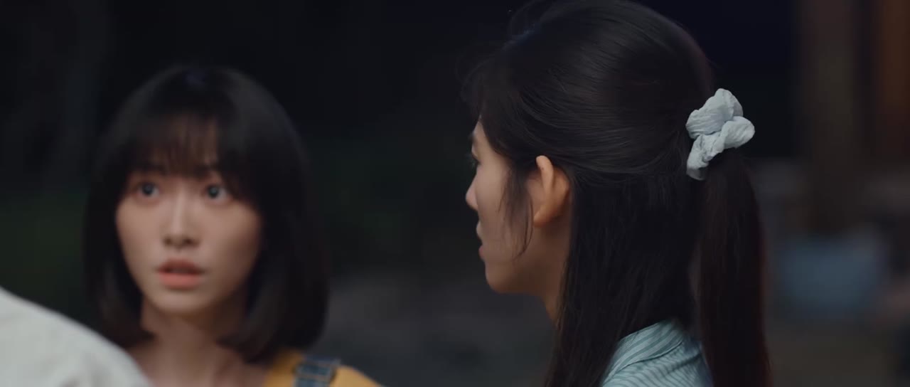 Dưới Tán Cây Có Ngôi Nhà Mái Đỏ tập 16 cảnh 3