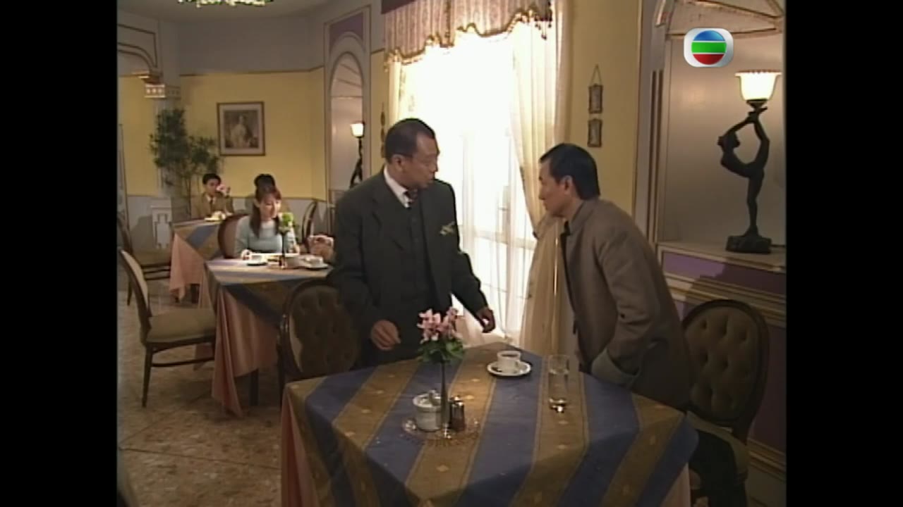 Hồ Sơ Tuyệt Mật tập 24 cảnh 2