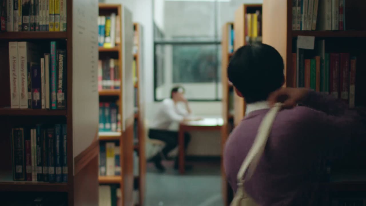 The Boy Next World: Yêu Vượt Thời Không tập 1 cảnh 3