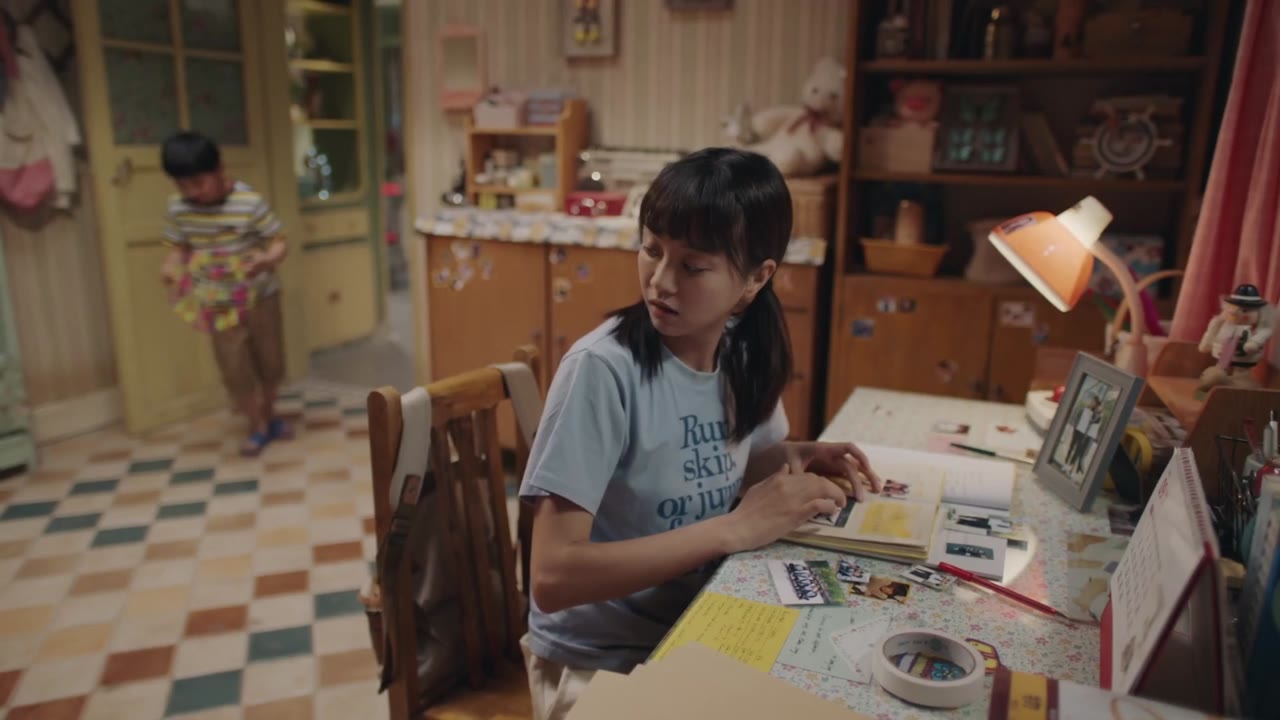 Thượng Nguồn Nước Mắt tập 1 cảnh 3