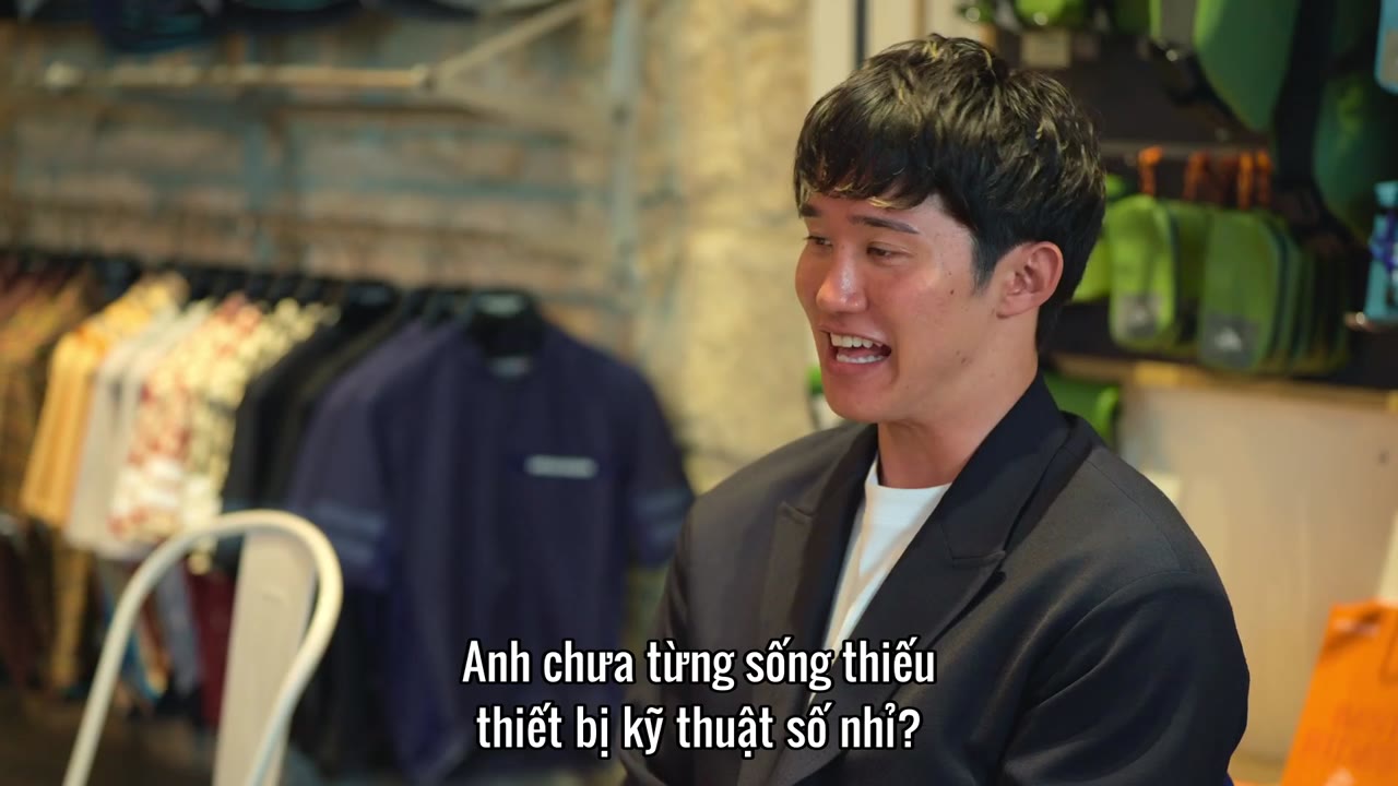 Tình yêu ngoại tuyến tập 1 cảnh 2