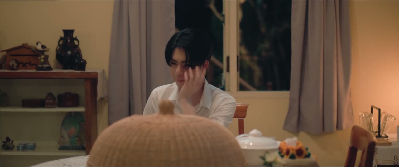 Love Upon A Time: Duyên Kiếp Bên Người tập 1 cảnh 2