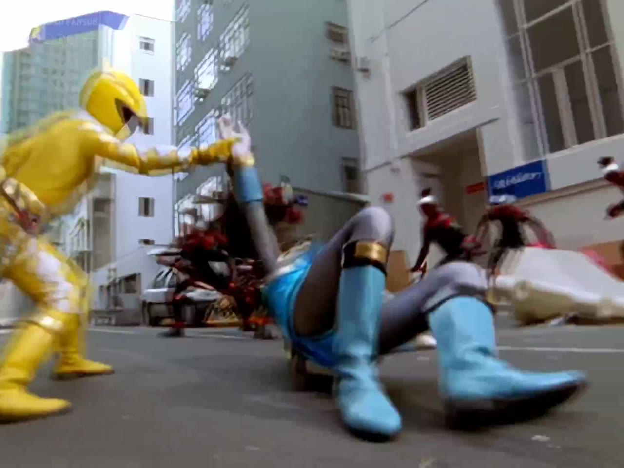 Siêu Nhân Vũ Trụ tập 31 cảnh 3