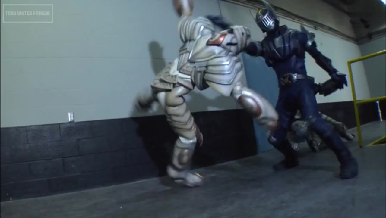 Kamen Rider: Hiệp Sĩ Rồng (Siêu Nhân Phi Long) tập 32 cảnh 3