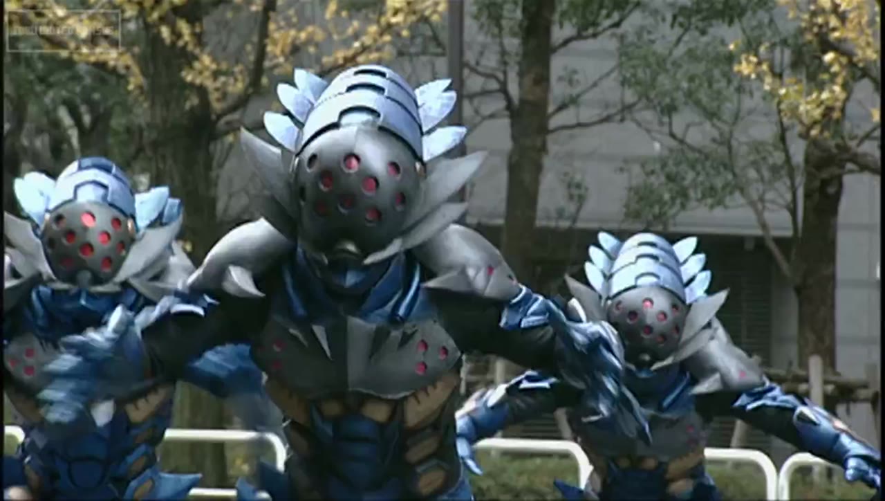 Kamen Rider: Hiệp Sĩ Rồng (Siêu Nhân Phi Long) tập 38 cảnh 2