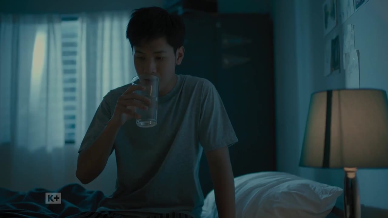 Bóng Đè tập 1 cảnh 2