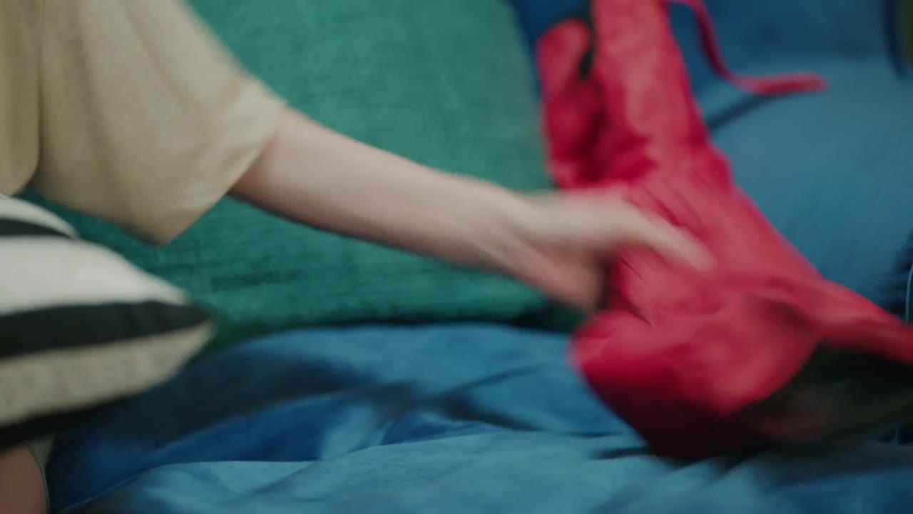 A Year Without a Job tập 7 cảnh 3