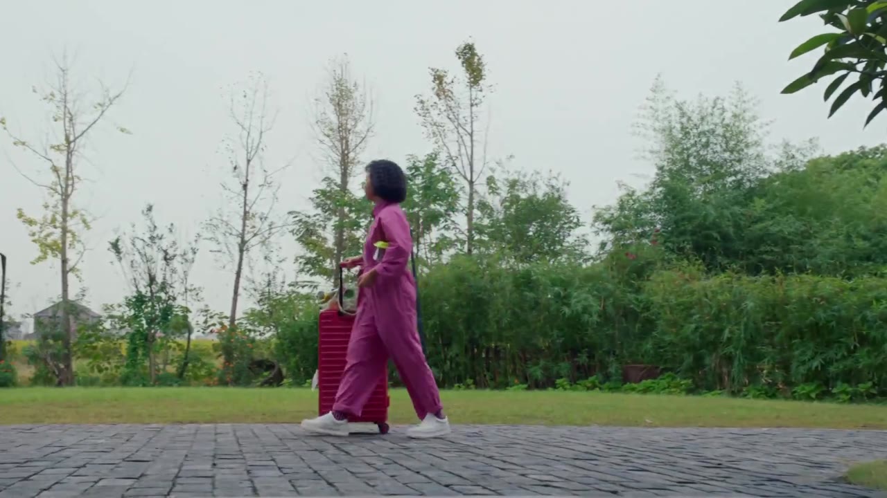 A Year Without a Job tập 28