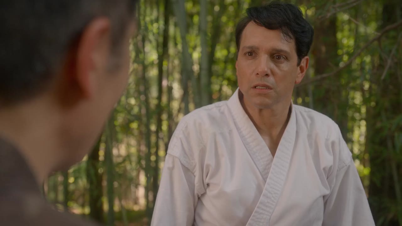 Võ Đường Cobra Kai (Phần 3) tập 5 cảnh 2