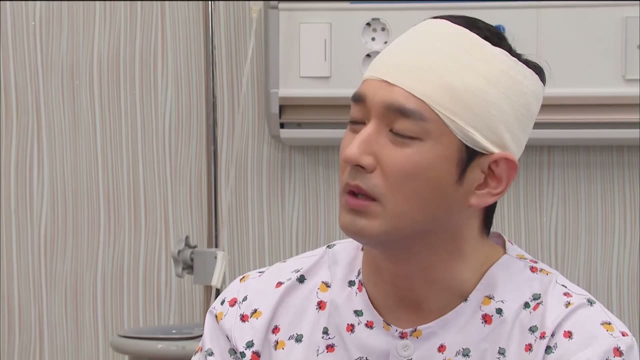 Hãy Nắm Tay Anh tập 49 cảnh 2