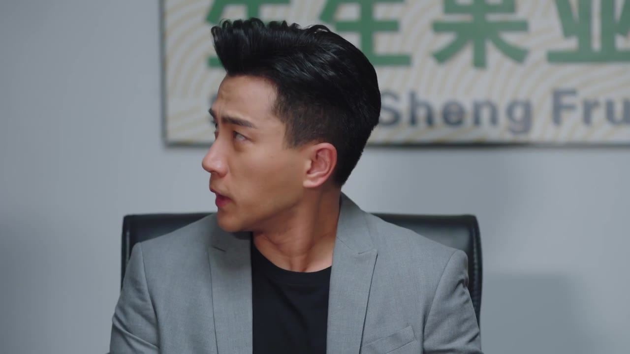 Cuộc Sống Vô Hình tập 3 cảnh 3