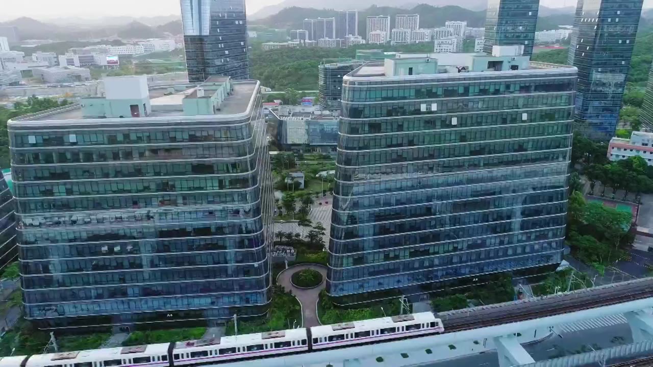 Cuộc Sống Vô Hình tập 9 cảnh 2