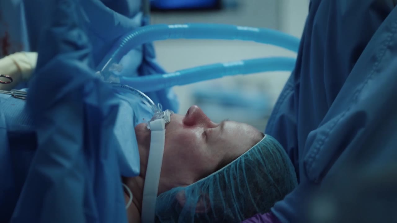 New Amsterdam (Phần 2) tập 19 cảnh 3