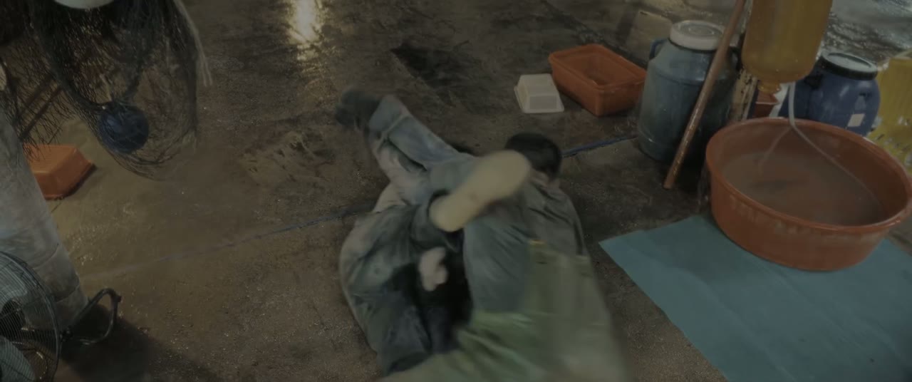 Fight Against Evil 3 tập 1 cảnh 3