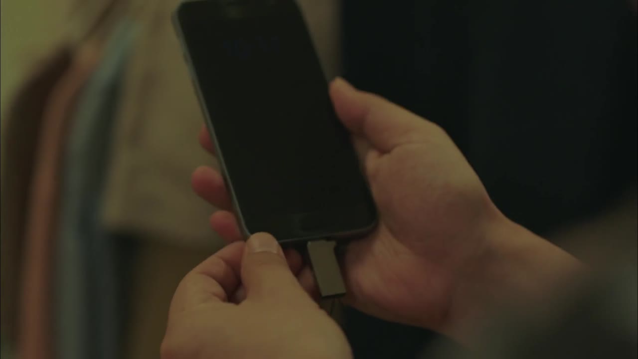 Hai Thế Giới tập 9