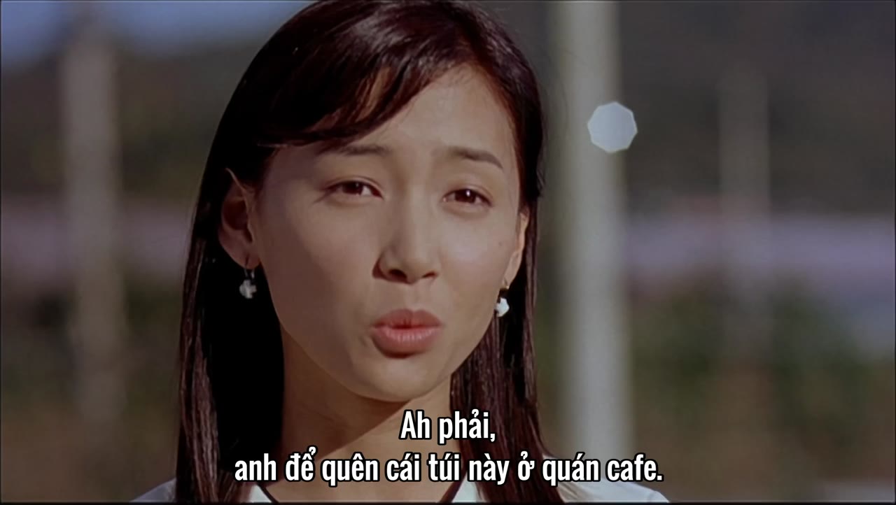 Too Beautiful to Lie - cảnh 3
