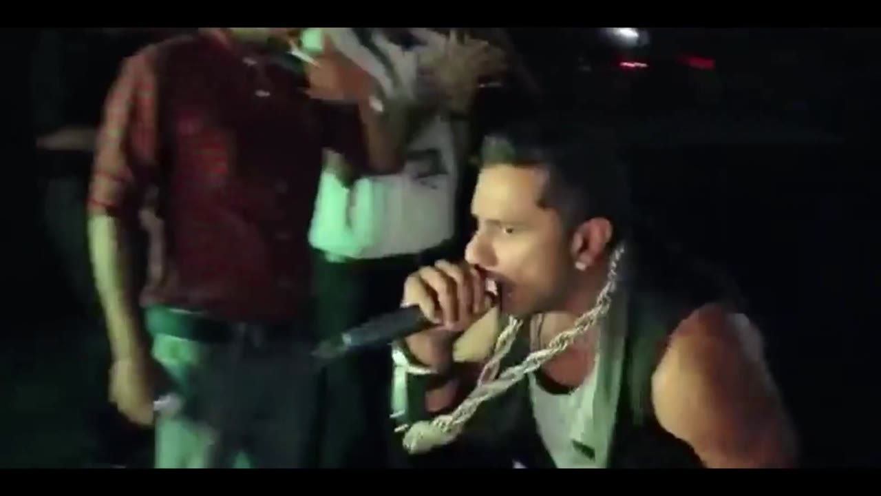 Yo Yo Honey Singh: Nổi Tiếng tập 1 cảnh 2