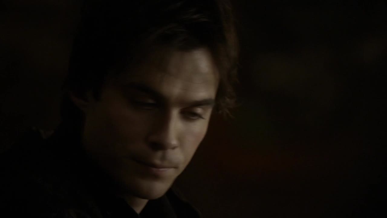 Nhật Ký Ma Cà Rồng (Phần 1) tập 15 cảnh 2