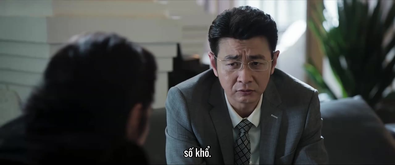 Khu Rừng Đen Trắng tập 9 cảnh 3