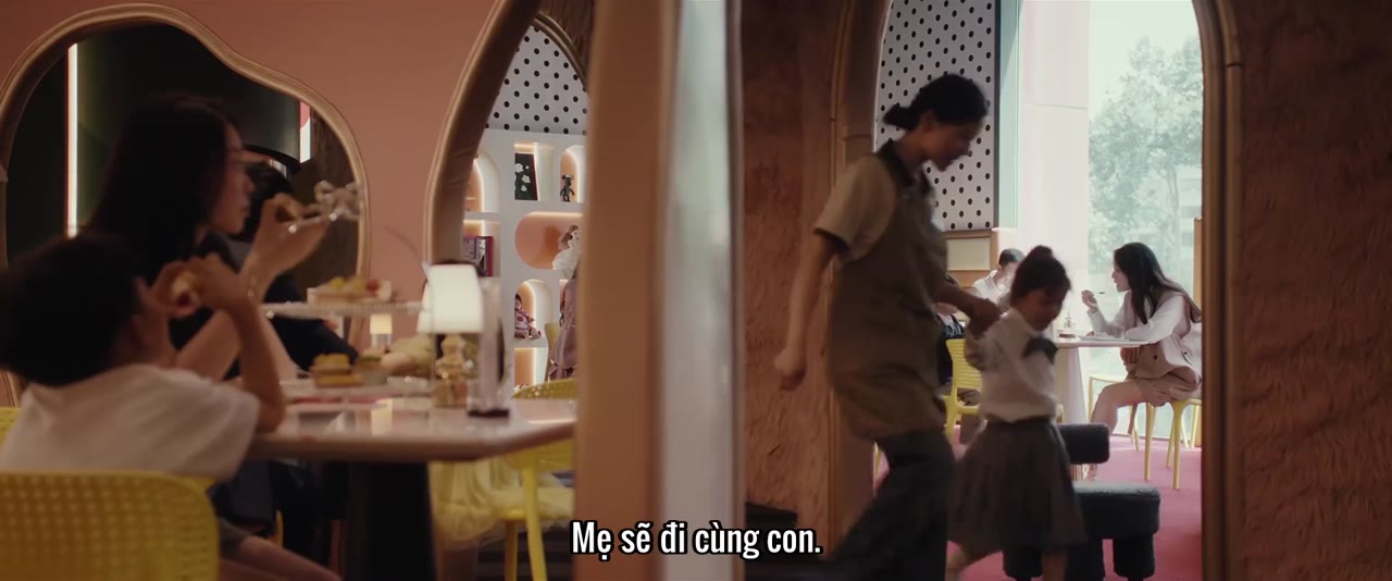 Trong Hôn Nhân, Ngoài Hôn Nhân tập 15 cảnh 2