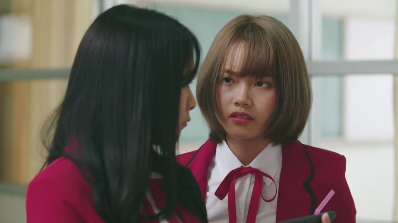 Lớp cá biệt tập 4