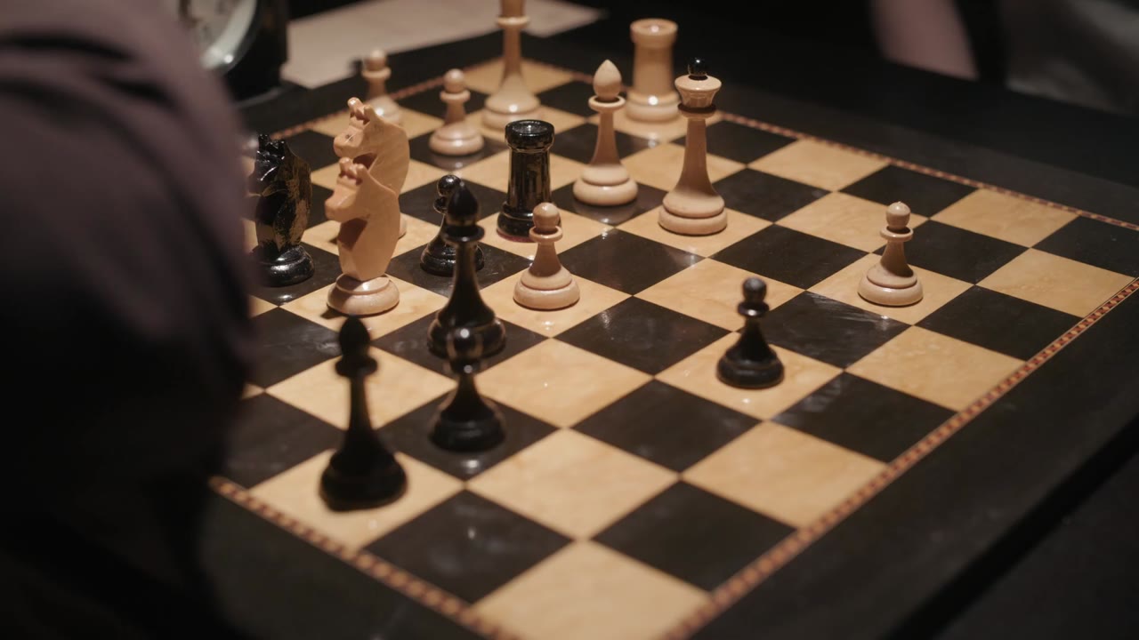 Gambit Hậu tập 7 cảnh 3