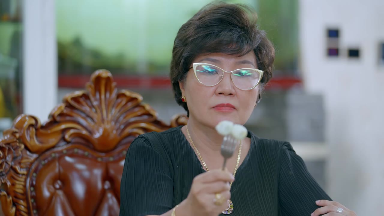 Nhà Có Hai Bà Nội tập 12 cảnh 3