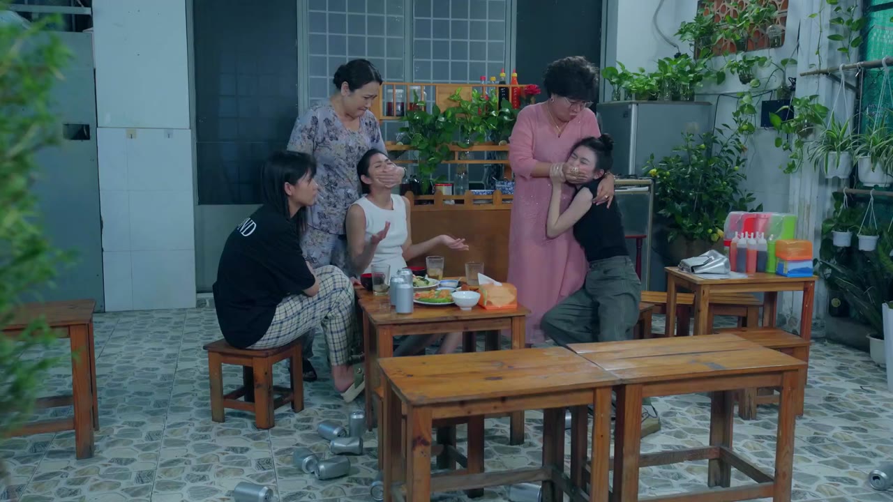 Nhà Có Hai Bà Nội tập 36 cảnh 2