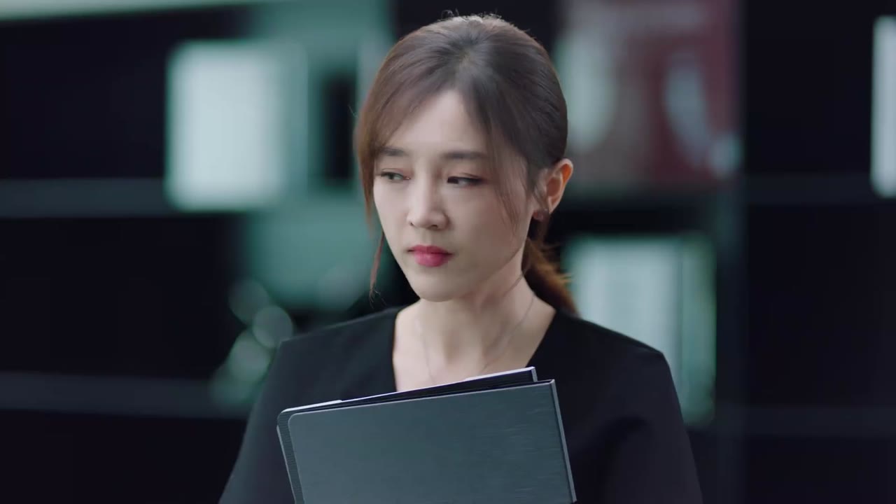 Cô Ấy Đạp Gió Mà Tới tập 13 cảnh 2