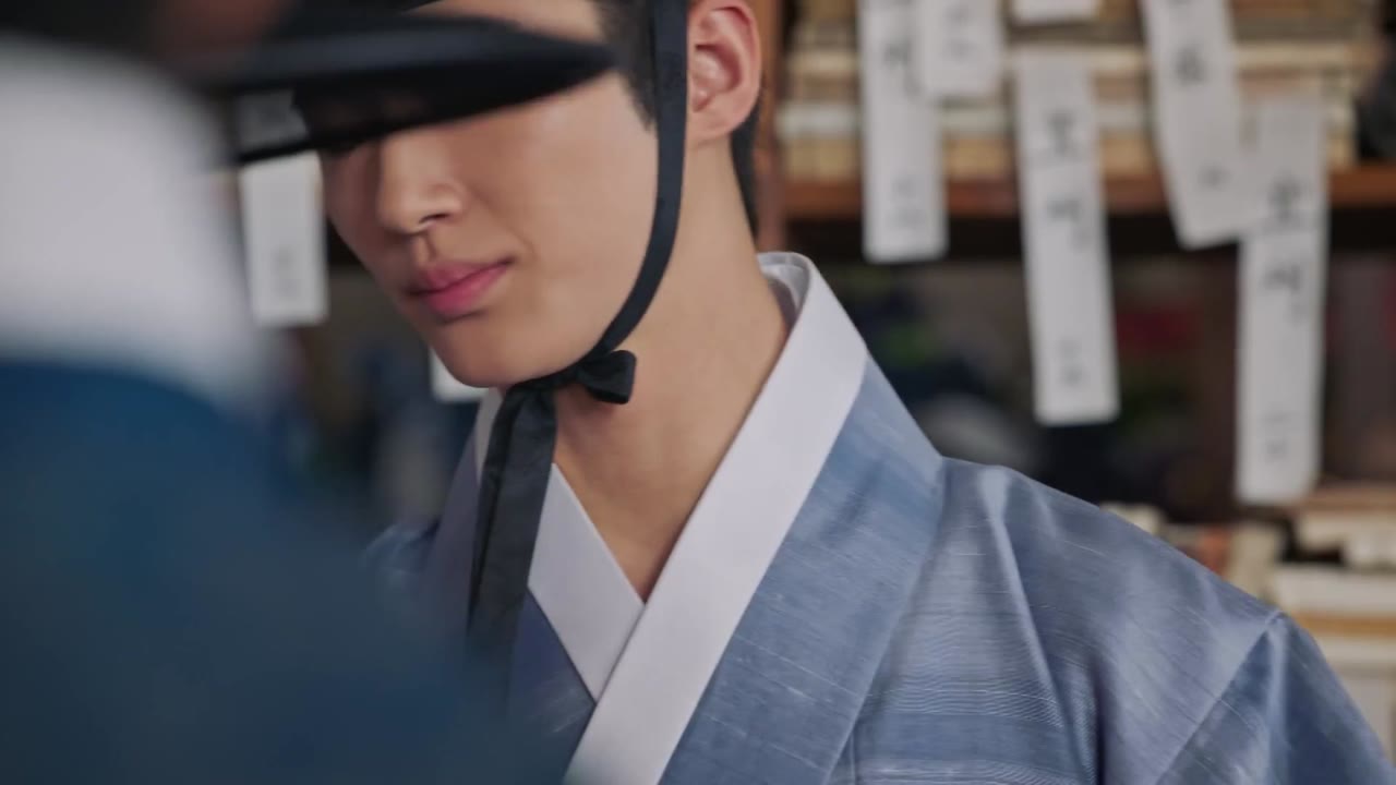 Biệt Đội Hoa Hòe: Trung Tâm Mai Mối Joseon tập 13