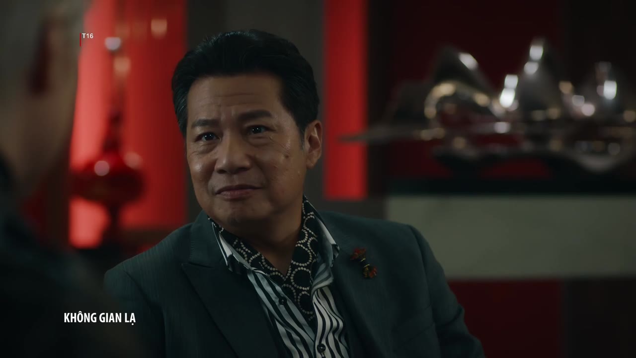 Không Gian Lạ tập 2 cảnh 3