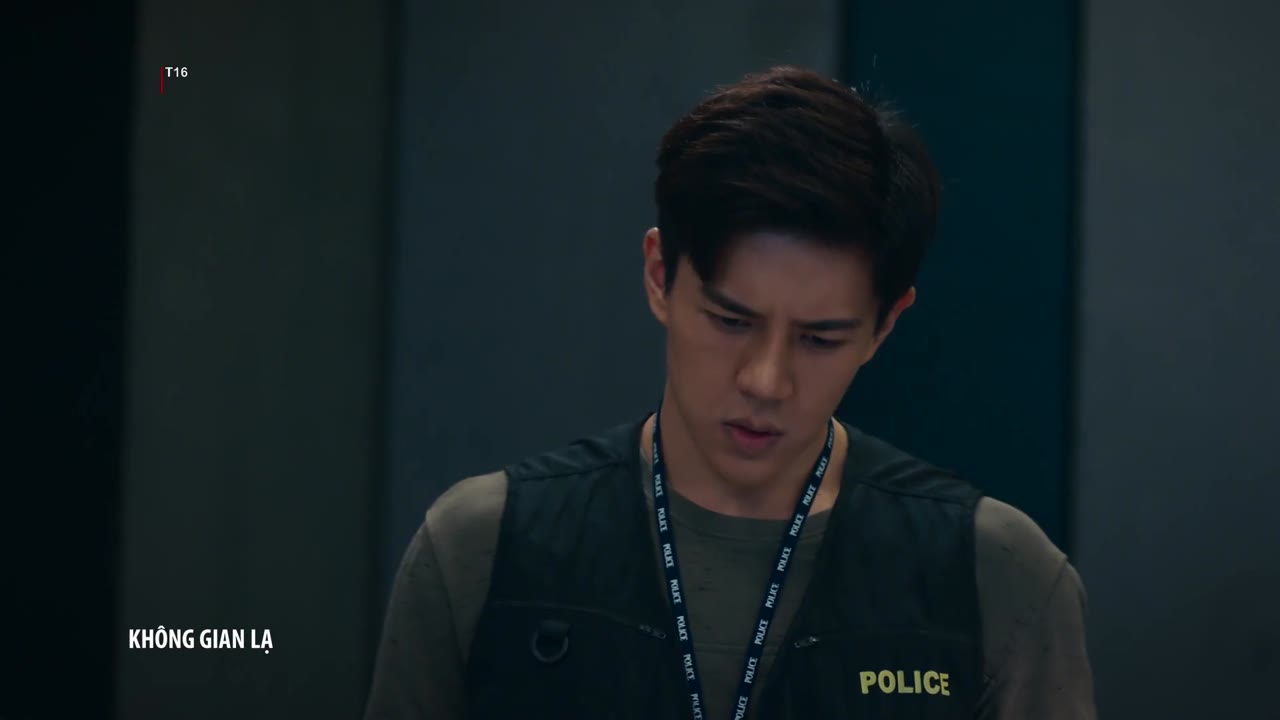 Không Gian Lạ tập 9 cảnh 2