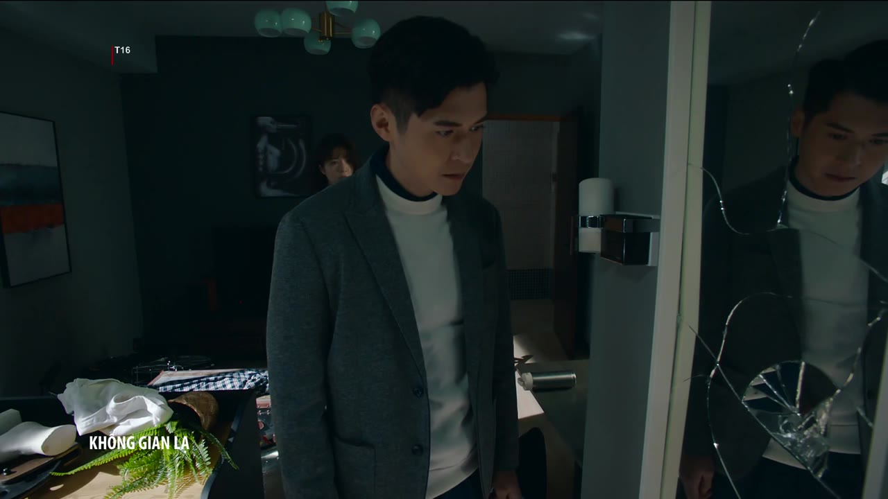 Không Gian Lạ tập 14 cảnh 2