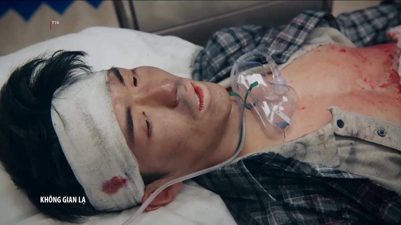 Không Gian Lạ tập 22 cảnh 2