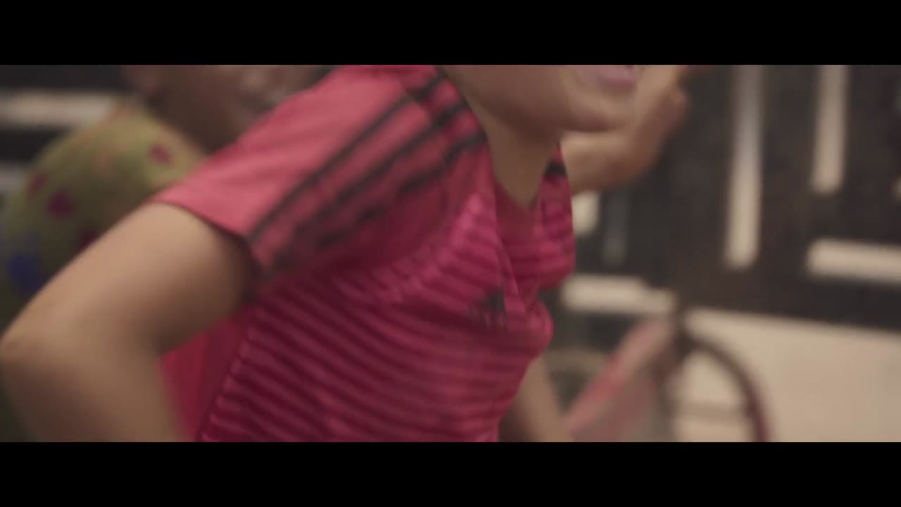 Chị Em Sinh Tử - cảnh 1