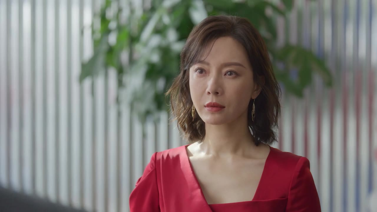 Cái Ôm Thứ Hai tập 1 cảnh 2