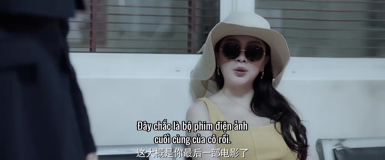 Sau Lưng Cô Ấy, Trước Mắt Tôi tập 3 cảnh 2