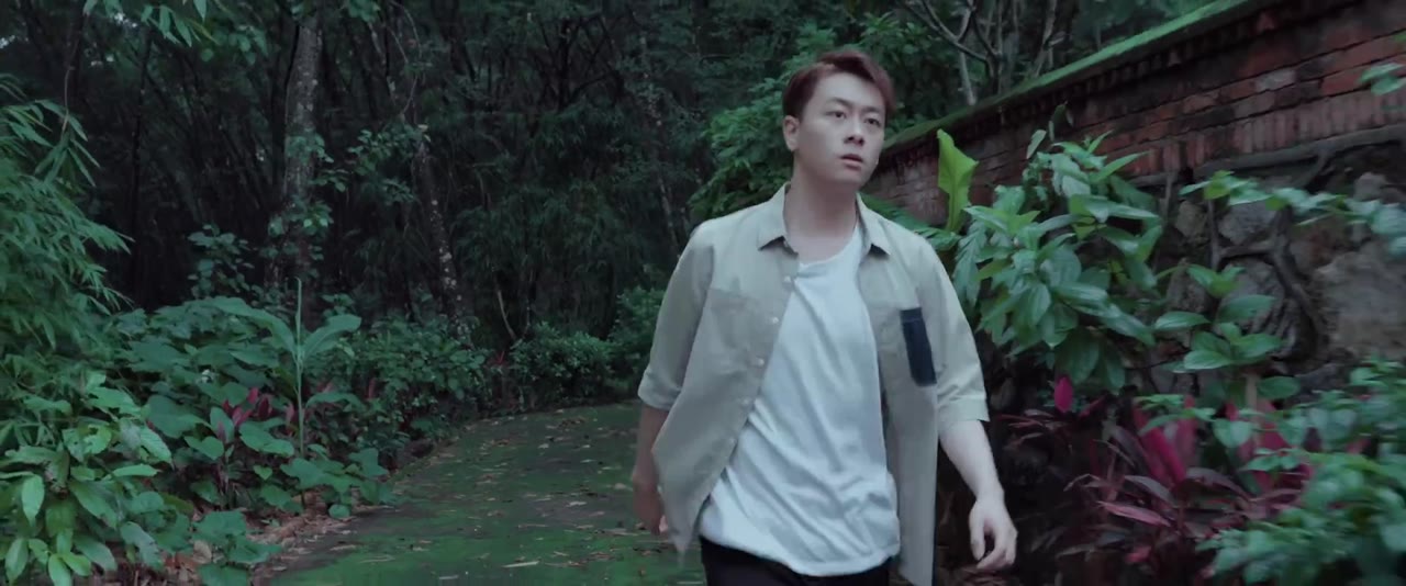 Sau Lưng Cô Ấy, Trước Mắt Tôi tập 5 cảnh 2