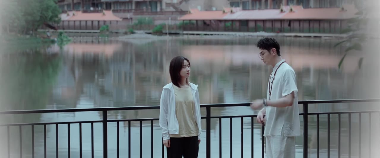 Sau Lưng Cô Ấy, Trước Mắt Tôi tập 13 cảnh 2