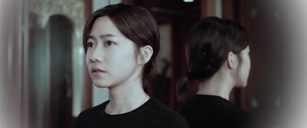 Sau Lưng Cô Ấy, Trước Mắt Tôi tập 15 cảnh 2