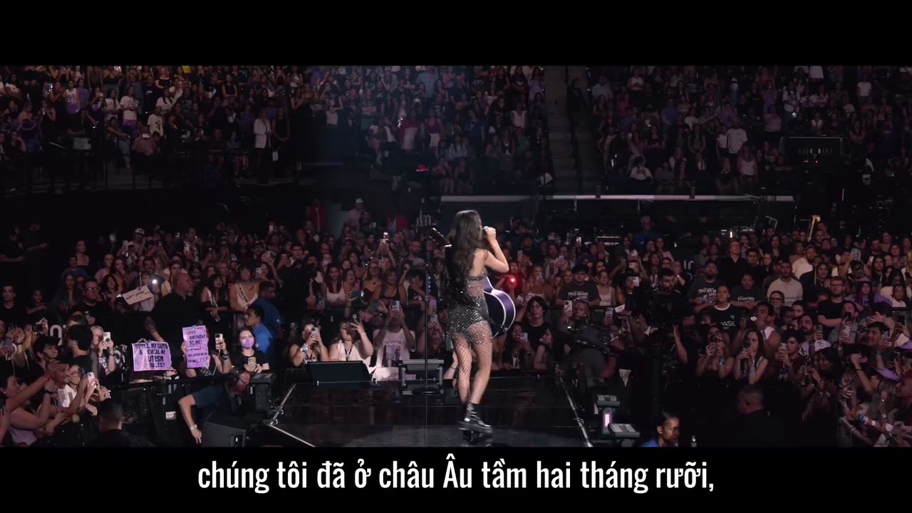 Olivia Rodrigo: GUTS World Tour tập 1 cảnh 2