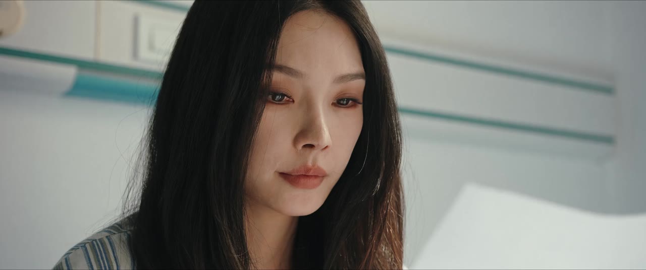 Mọc Cánh Khó Thoát - cảnh 3