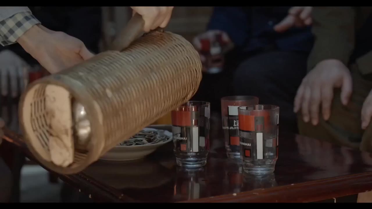 Xin Chào, Tạm Biệt Mẹ tập 2 cảnh 2